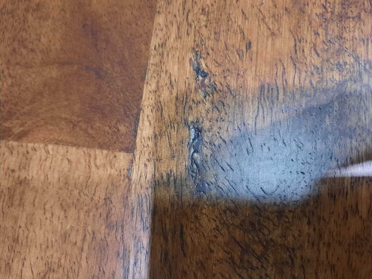 Kraeburn Coffee Table - Gallery Image 9